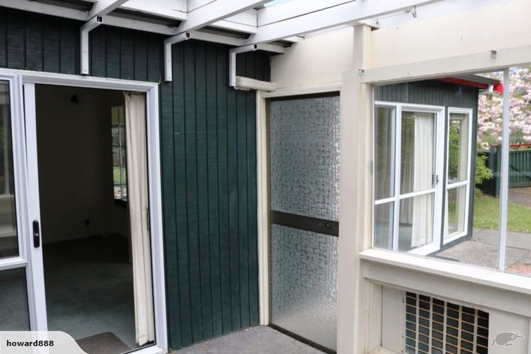 Photo of property in 36 Parkes Avenue, Saint Johns Hill, Whanganui, 4501