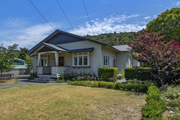Photo of property in 8 School Lane, Regent, Whangarei, 0112