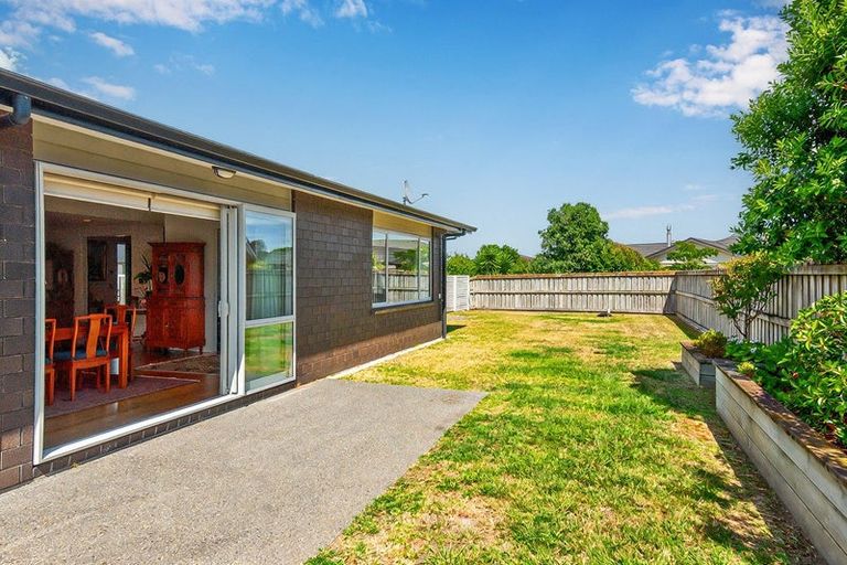 Photo of property in 77 Kotuku Drive, Paraparaumu Beach, Paraparaumu, 5032