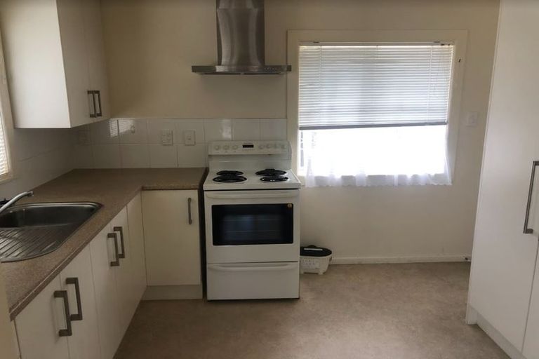 Photo of property in 1/37 Great South Road, Papakura, Takanini, 2110