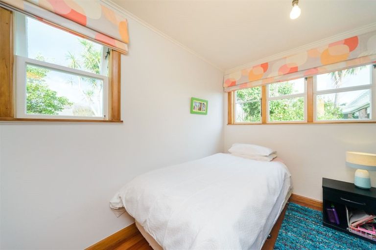 Photo of property in 22 Savage Crescent, West End, Palmerston North, 4412