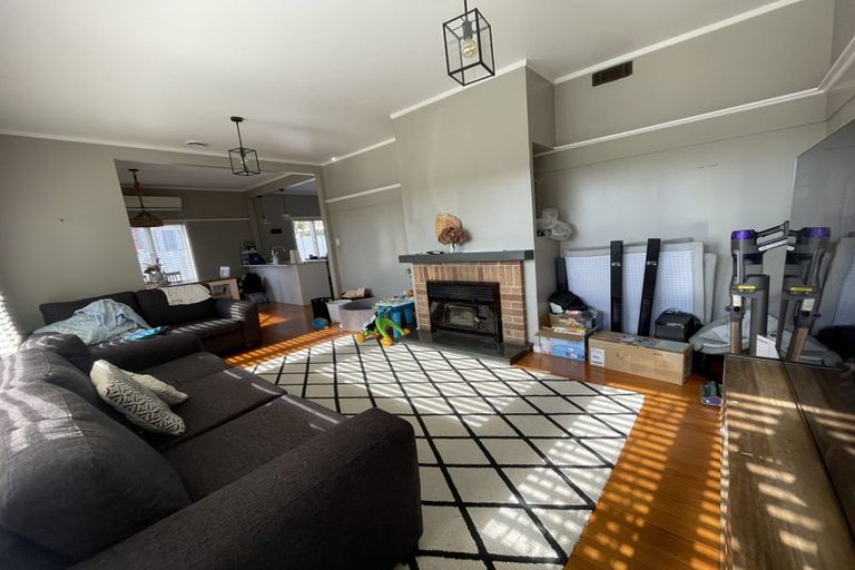 Photo of property in 7 Dryden Avenue, Papatoetoe, Auckland, 2025