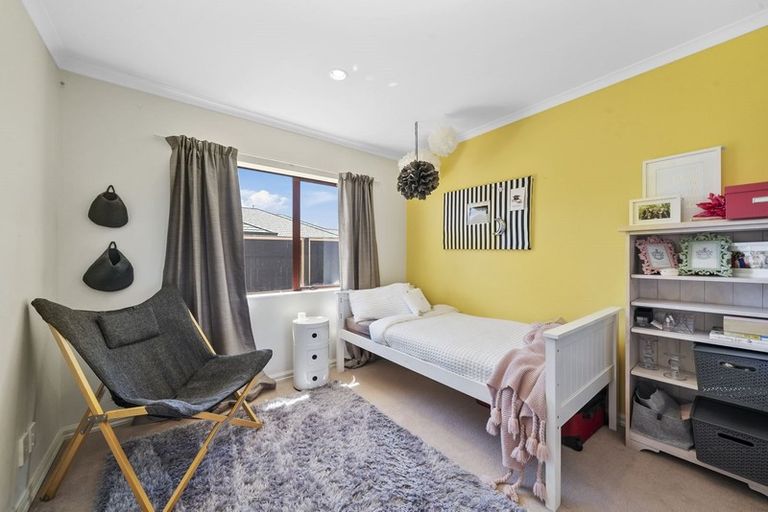 Photo of property in 49 College Drive, Paraparaumu, 5032