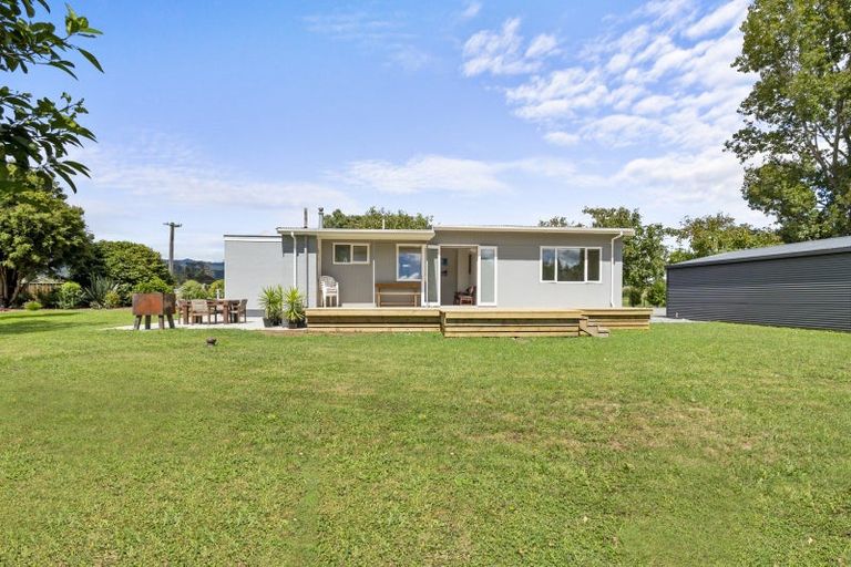 Photo of property in 23 Hennesey Road, Shannon, Palmerston North, 4474