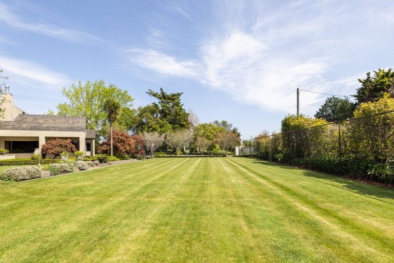 Photo of property in 375 Saint Georges Road, Havelock North, 4130