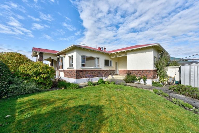 Photo of property in 11 Albany Street, Gore, 9710