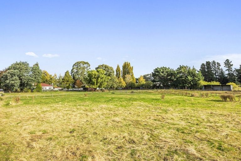 Photo of property in 157 Riccarton Road West, Mosgiel, 9092