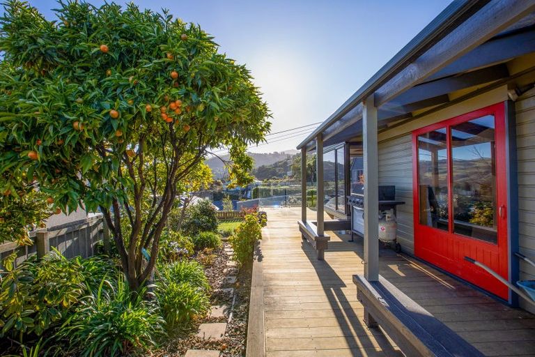 Photo of property in 6 Julius Place, Akaroa, 7520