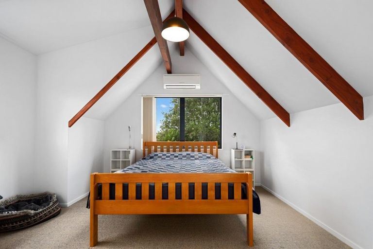 Photo of property in 12 Zachary Place, Welcome Bay, Tauranga, 3112