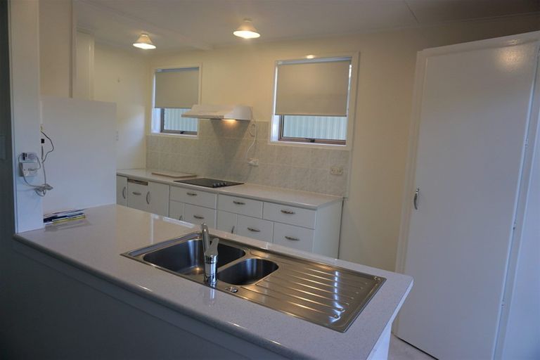 Photo of property in 76b Middle Road, Havelock North, 4130