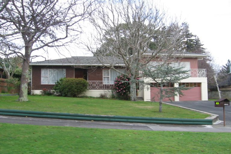 Photo of property in 99 Clifton Terrace, Fitzherbert, Palmerston North, 4410