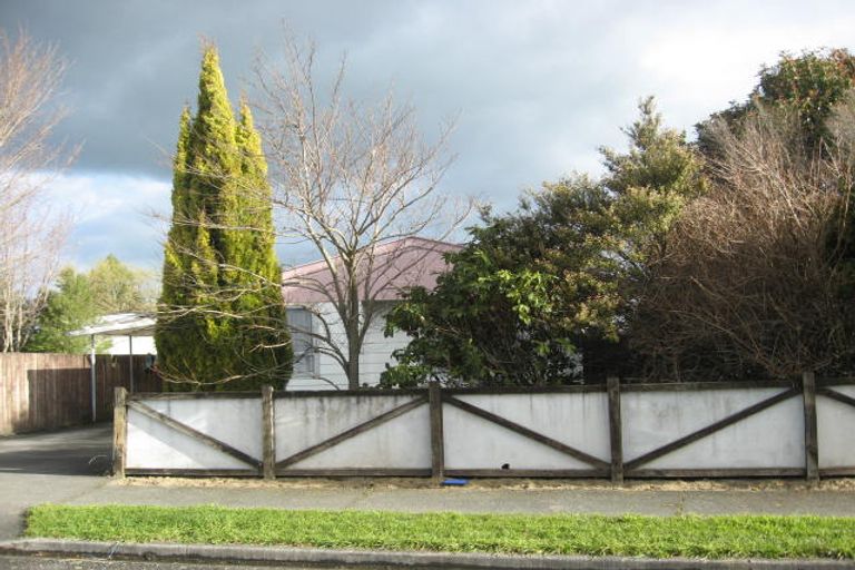 Photo of property in 7 Baillie Crescent, Carterton, 5713