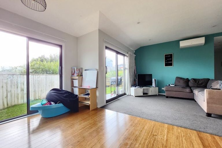 Photo of property in 77 John Burke Drive, Aotea, Porirua, 5024