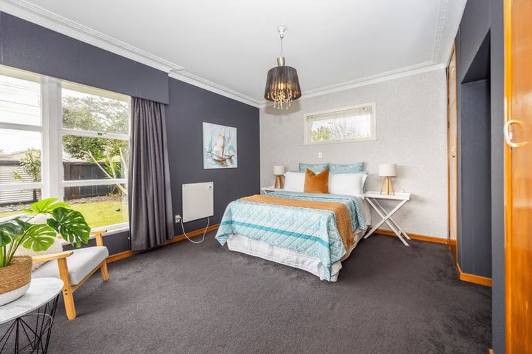 Photo of property in 58 Forest Lake Road, Forest Lake, Hamilton, 3200