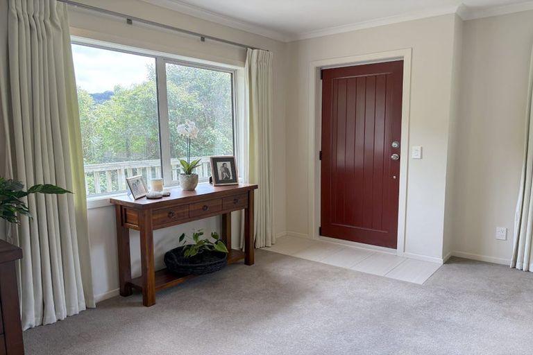 Photo of property in 24a Taylor Terrace, Tawa, Wellington, 5028