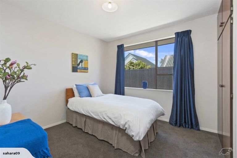 Photo of property in 152 Sawyers Arms Road, Northcote, Christchurch, 8052