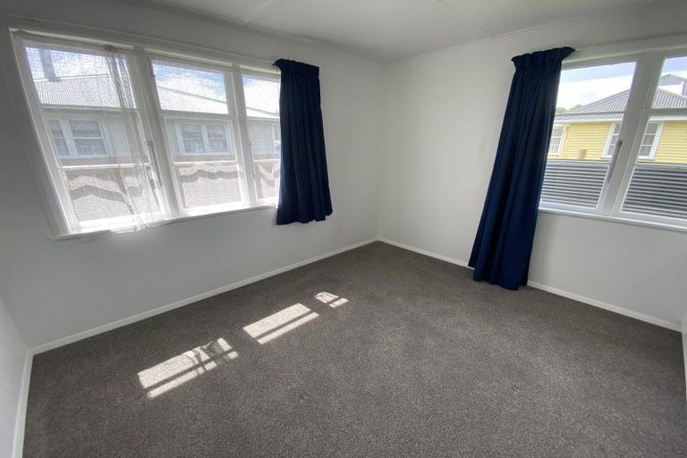 Photo of property in 4 Huntly Street, Foxton, 4814