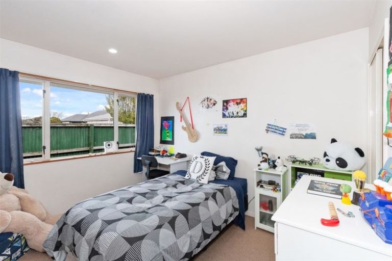 Photo of property in 2/36 Bethel Crescent, Bishopdale, Christchurch, 8053
