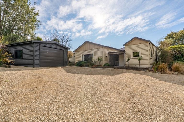 Photo of property in Mt Michaeal, 398 Engelbrechts Road, Hunter, Waimate, 7978