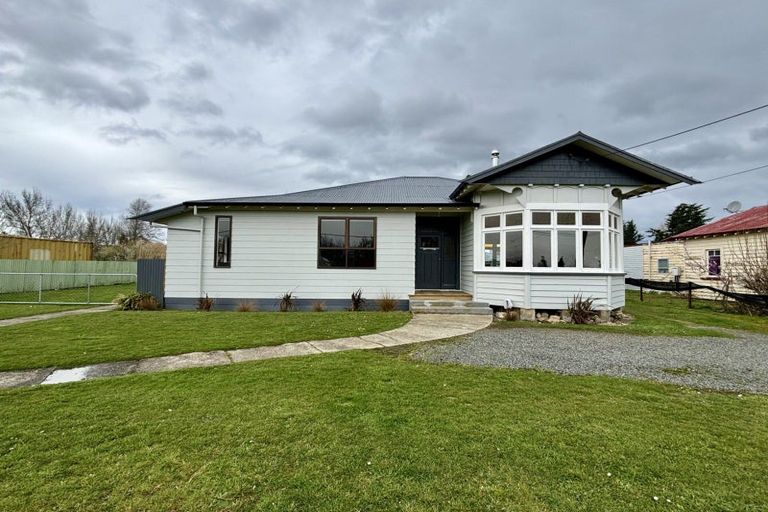 Photo of property in 7 Donnington Street, Ohai, 9635