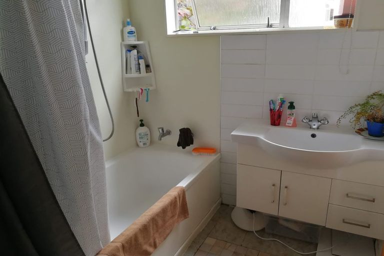 Photo of property in 1/86 Kilbirnie Crescent, Kilbirnie, Wellington, 6022