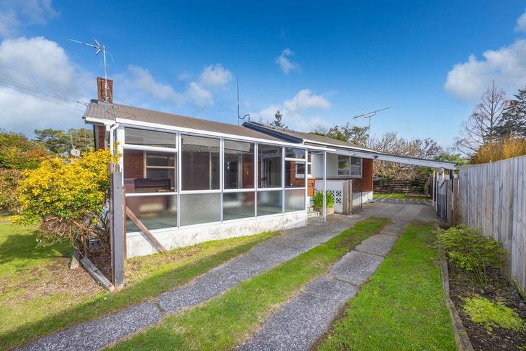 Photo of property in 24 Anthony Crescent, Bader, Hamilton, 3206