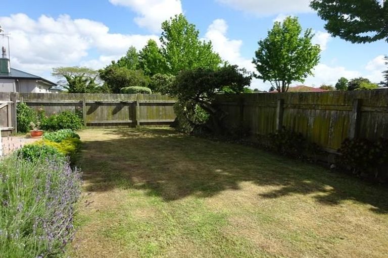 Photo of property in 911 Clive Street, Akina, Hastings, 4122