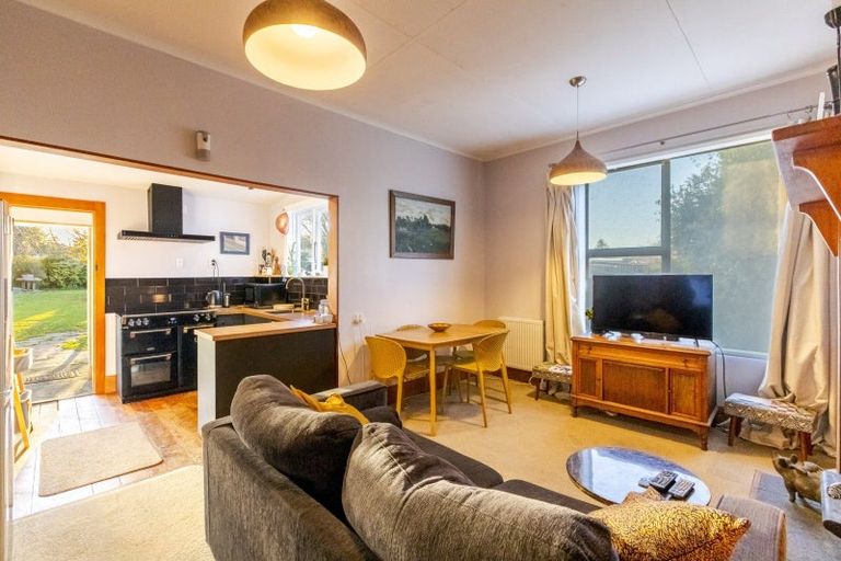 Photo of property in 36 Brogden Street, Otane, 4202