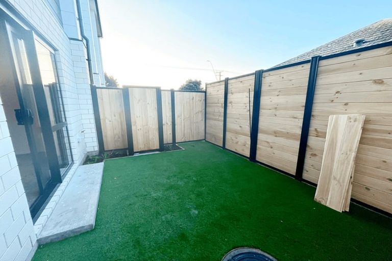 Photo of property in 4/183 Cambridge Terrace, Fairfield, Lower Hutt, 5011