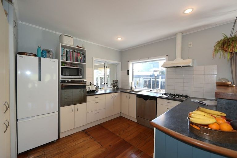 Photo of property in 23 Grange Road North, Haumoana, 4102