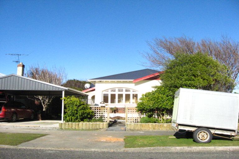 Photo of property in 9 Robertson Street, Richmond, Invercargill, 9810