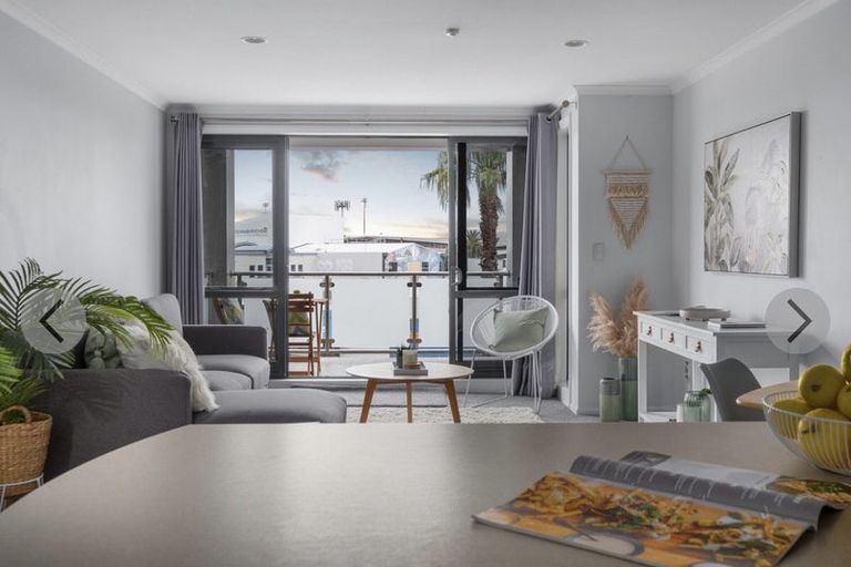 Photo of property in Paramount Apartments, 15/281 Maunganui Road, Mount Maunganui, 3116