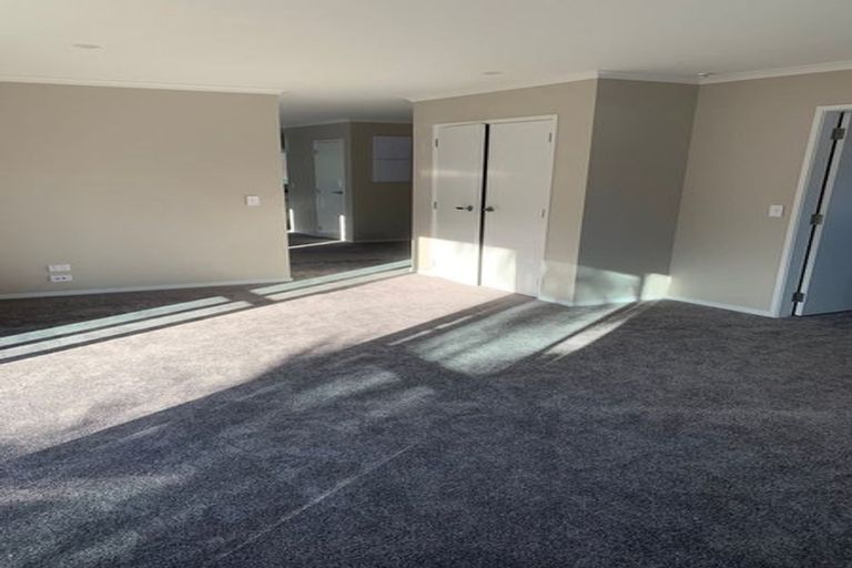 Photo of property in 15 Babington Place, Torbay, Auckland, 0630