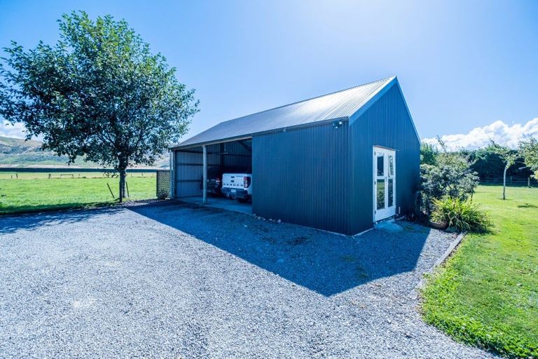 Photo of property in 61 Hekeao Road, Surrey Hills, Ashburton, 7778