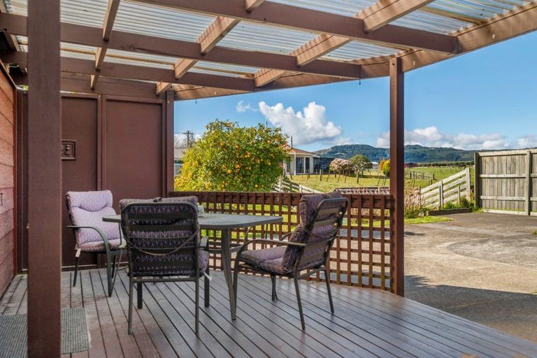 Photo of property in 17 Porikapa Road, Owhata, Rotorua, 3010