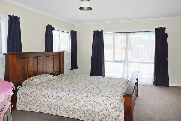 Photo of property in 4 Brown Street, Foxton, 4814