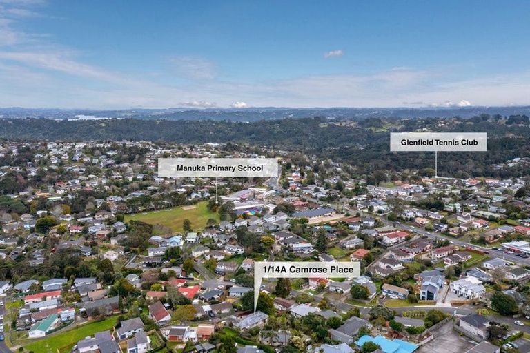 Photo of property in 1/14a Camrose Place, Glenfield, Auckland, 0629