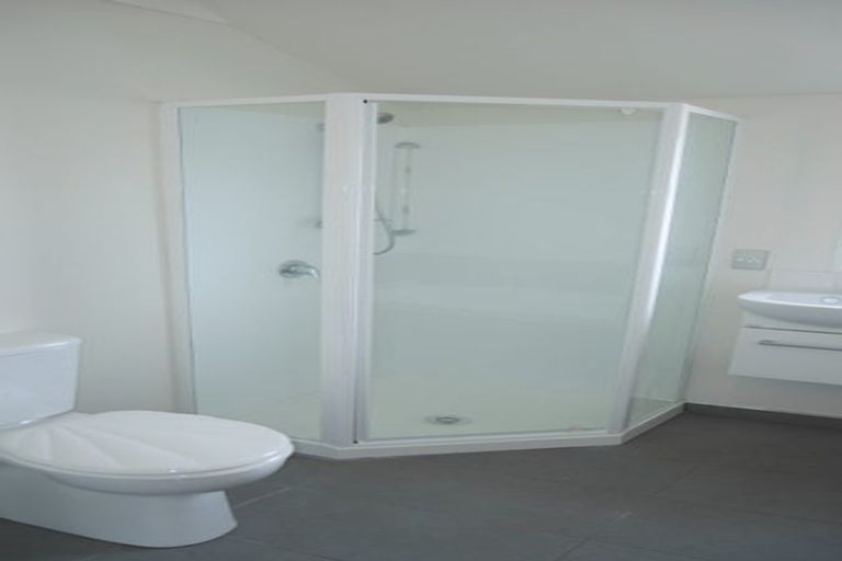 Photo of property in 56 Fairfield Avenue, Addington, Christchurch, 8024