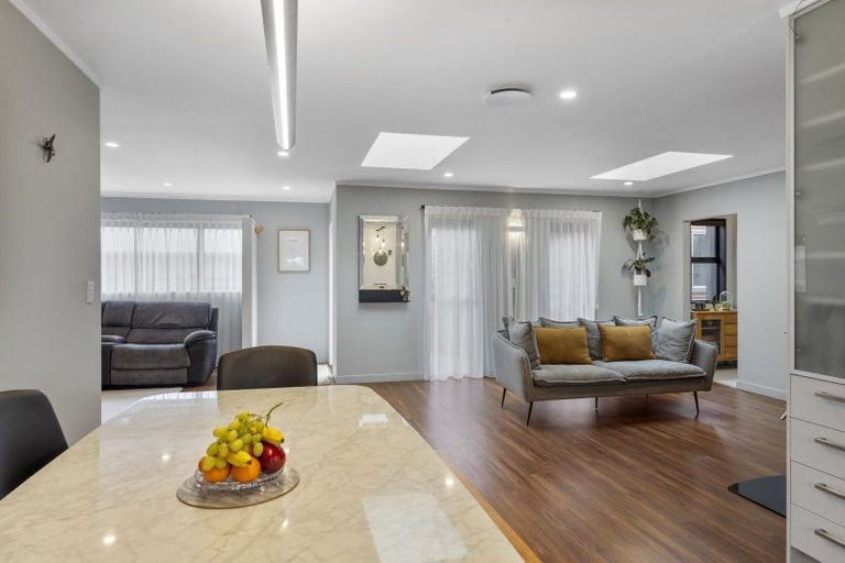 Photo of property in 7a Iwa-iti Street, Waitara, 4320