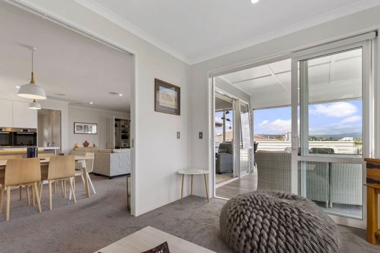 Photo of property in 32 Sereno Vista, Bellevue, Tauranga, 3110