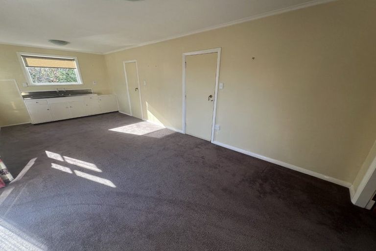 Photo of property in 169 Totara Road, Miramar, Wellington, 6022
