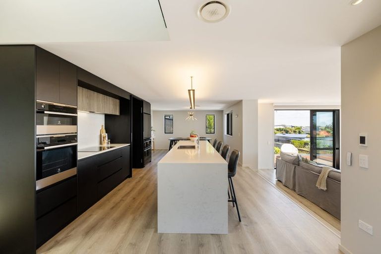 Photo of property in 8 Caldberg Close, Westmorland, Christchurch, 8025