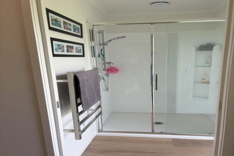 Photo of property in 60 Turangi Road, Motunui, Waitara, 4383