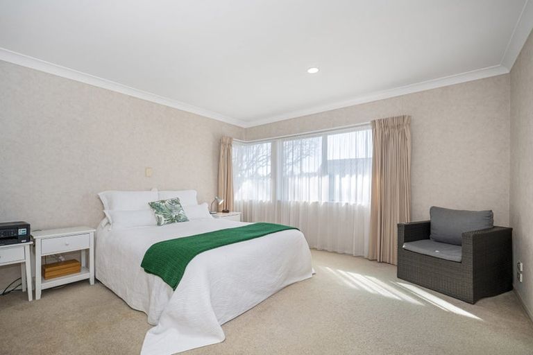 Photo of property in 10 Laburnum Glen, Mount Maunganui, 3116