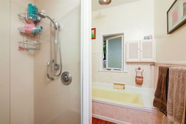 Photo of property in 15 Taylor Avenue, Paeroa, 3600