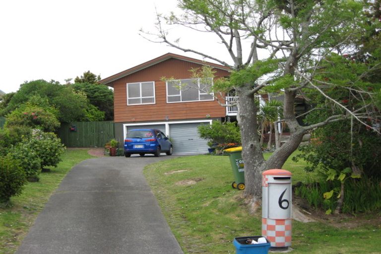 Photo of property in 6 Rakino Avenue, Manly, Whangaparaoa, 0930