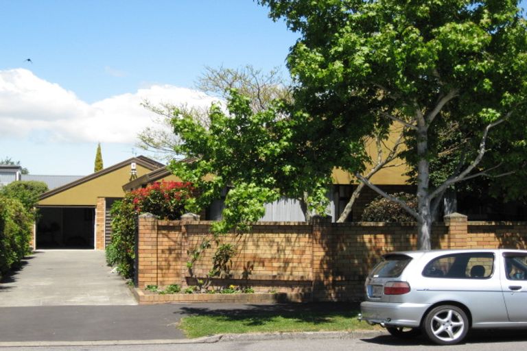 Photo of property in 93 Merrin Street, Avonhead, Christchurch, 8042