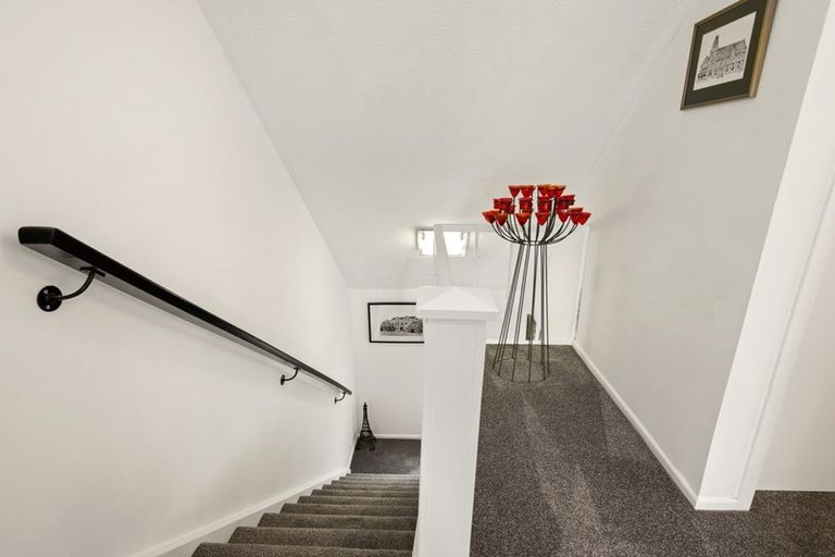 Photo of property in 3 Chatswood Place, Bishopdale, Christchurch, 8051