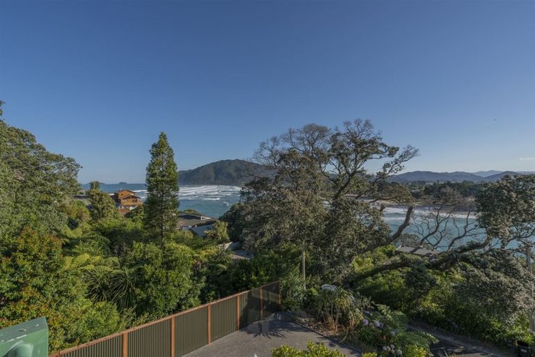Photo of property in 4 Tairua Terrace, Tairua, 3508