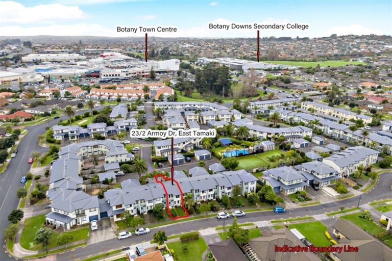 Photo of property in 23/2 Armoy Drive, East Tamaki, Auckland, 2016